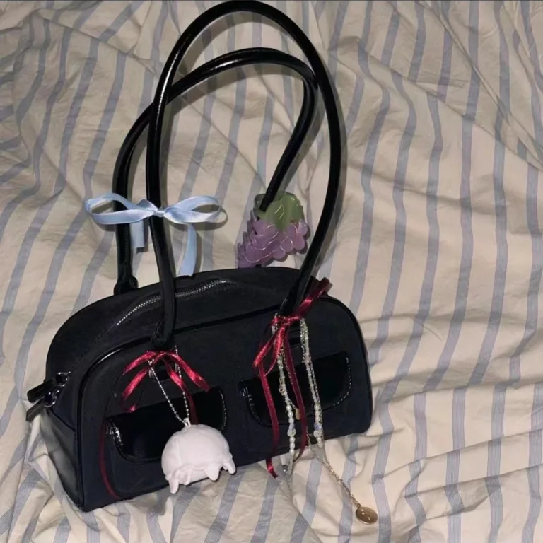 Korean ins bloggers recommend Yoonjin the same bowling bag, multi-pocket casual armpit bag, niche design commuting