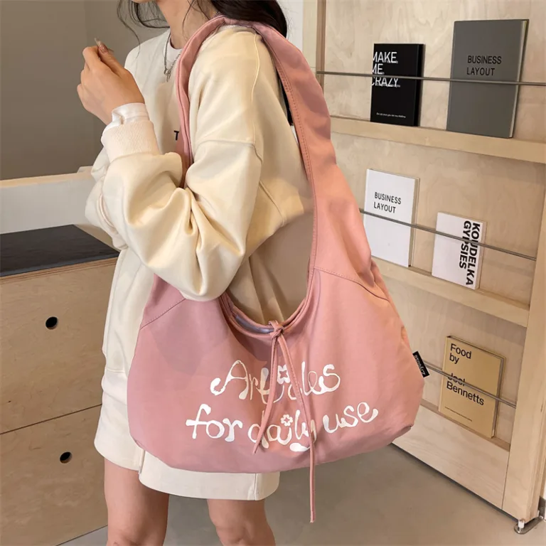 Niche letter print canvas bag bag women's autumn and winter 2024 new trendy large capacity versatile casual shoulder tote bag - Image 4