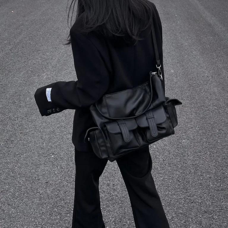 Niche design work-fit, functional, wind-blown tote bag ins, large-capacity, simple, neutral, dark, one-shoulder, cross-body bag - Image 5