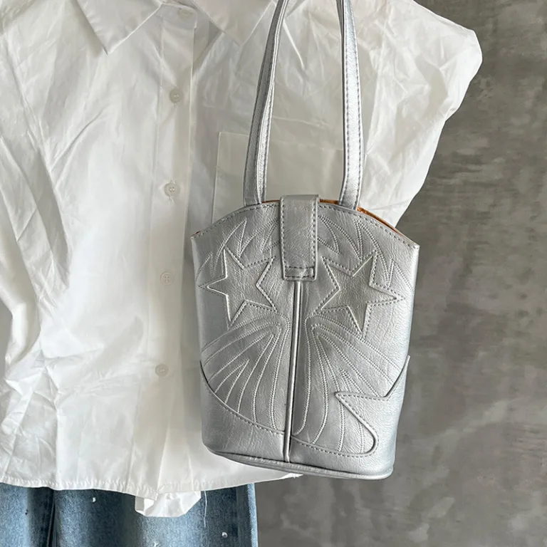 Silver Bag 2023 Summer New Literary Embroidery Bag Niche Design Fashion Hot Girl Handbag