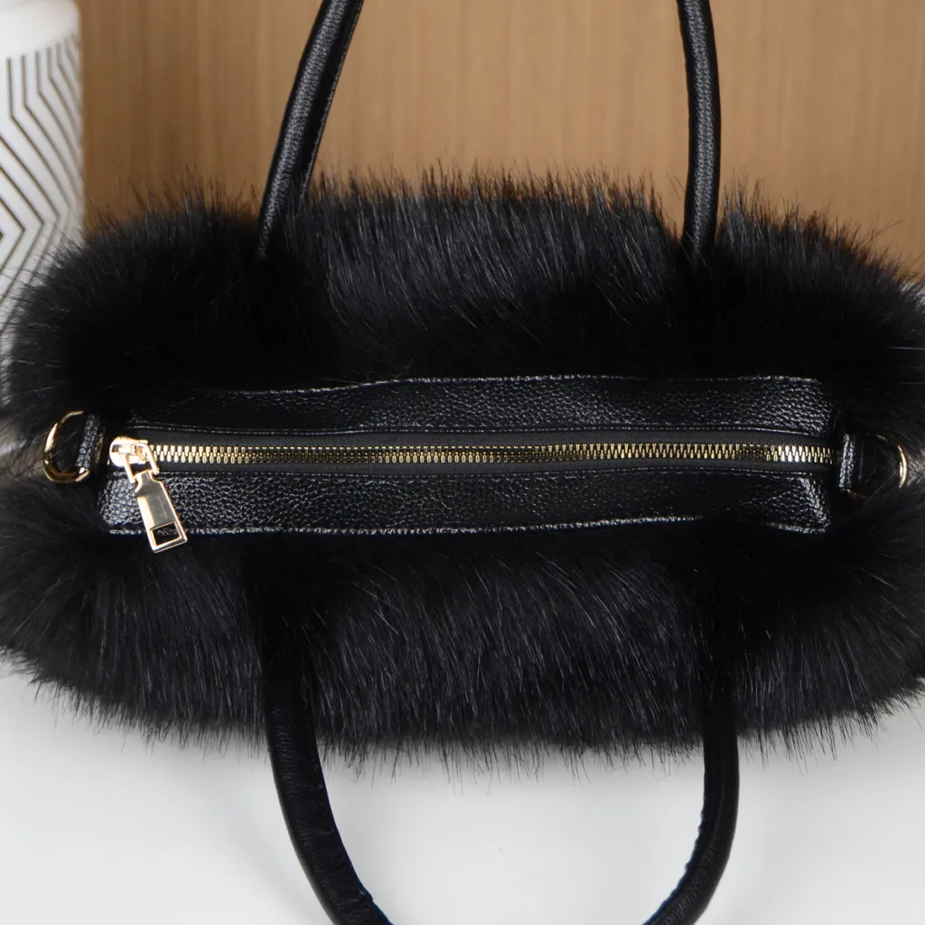 New European and American bags, women's high-end square plush bags, imitation fur, raccoon dogs, wool handbags, large capacity - Image 2