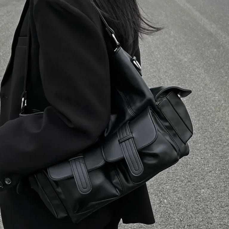 Niche design work-fit, functional, wind-blown tote bag ins, large-capacity, simple, neutral, dark, one-shoulder, cross-body bag - Image 2