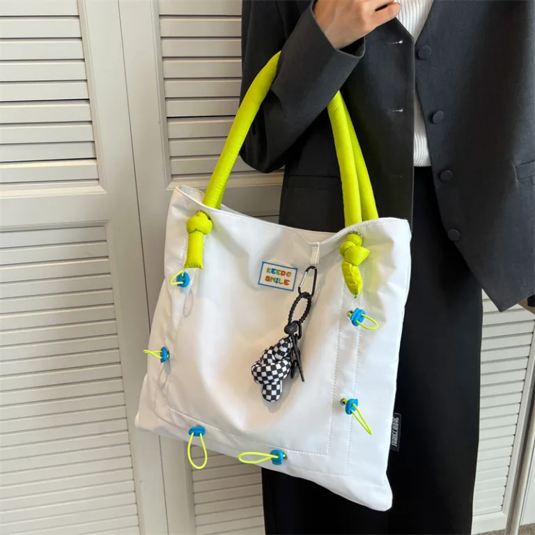 Seasonal Simple Bag Women's 2022 New Fashion Large Capacity Women's Bag Quality Women's Handbag One-Shoulder Tote Bag - Image 5