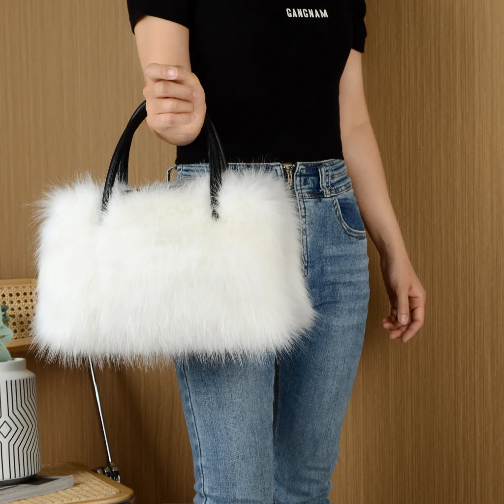 New European and American bags, women's high-end square plush bags, imitation fur, raccoon dogs, wool handbags, large capacity - Image 5