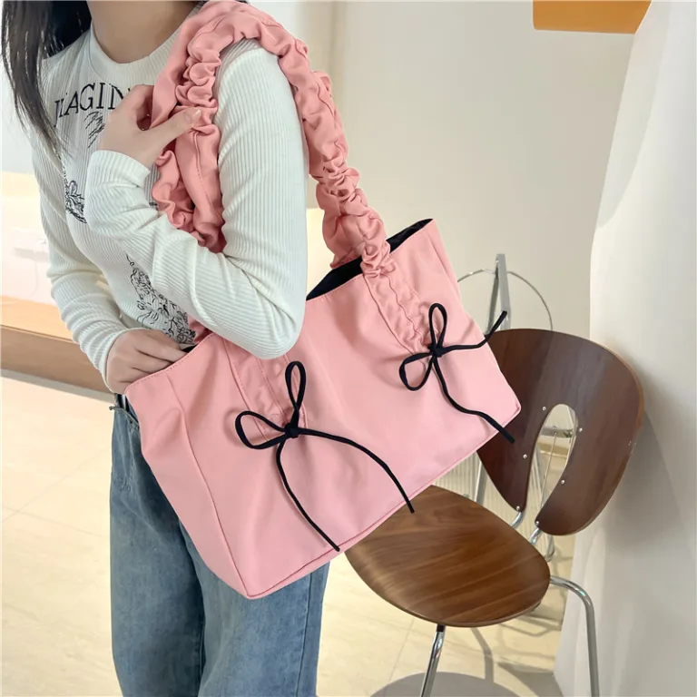 Korean fashion bow shoulder bag 2024 new large-capacity pleated tote bag is versatile and foreign Handbag woman
