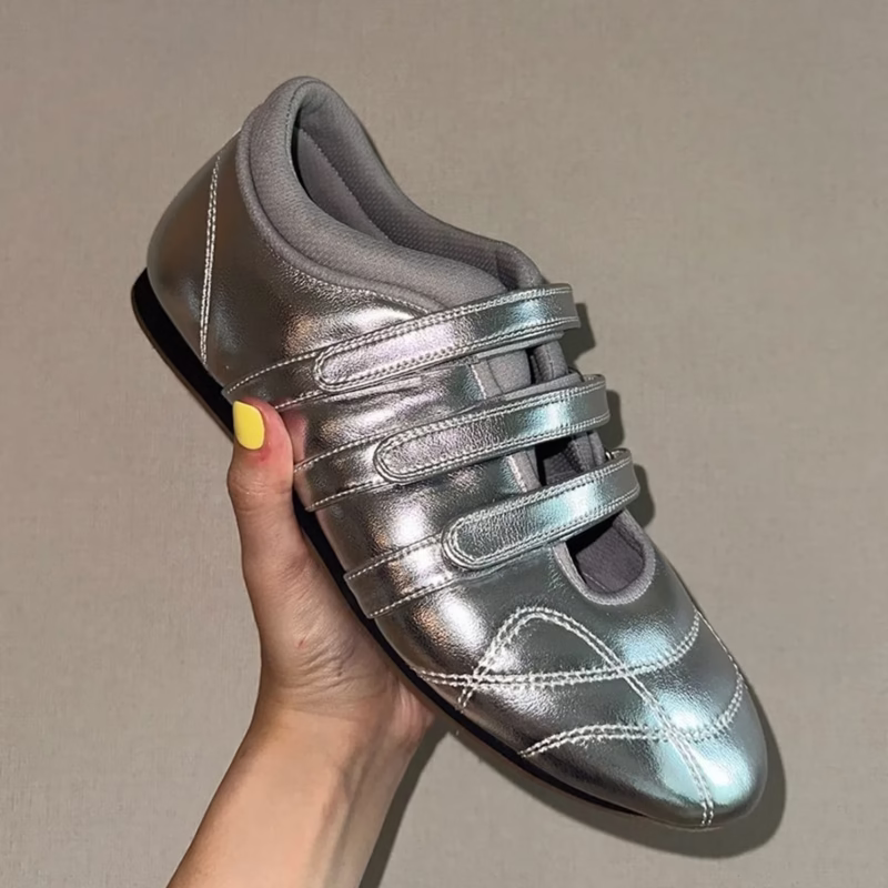 Sheepskin version ~ Korean version of casual Velcro flat round toe casual shoes genuine leather versatile sports single shoes small white shoes women - Image 2