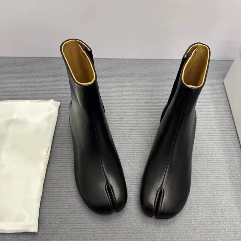 Internet celebrity's same fashion split-toe boots, women's 2024 new horseshoe high-heeled boots, fashionable all-match pig-footed mid-boots - Image 14
