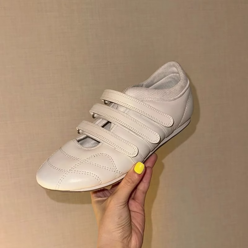 Sheepskin version ~ Korean version of casual Velcro flat round toe casual shoes genuine leather versatile sports single shoes small white shoes women - Image 3