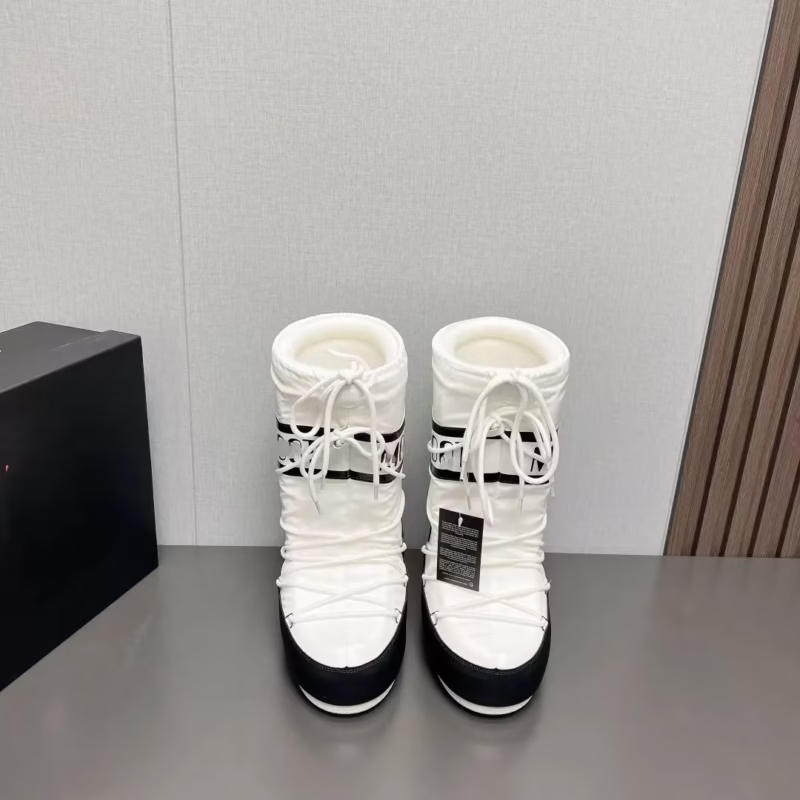 European and American 23 new Internet celebrity autumn and winter skiing space boots fashion round toe medium tube women's snow boots thickened moon shoes - Image 23