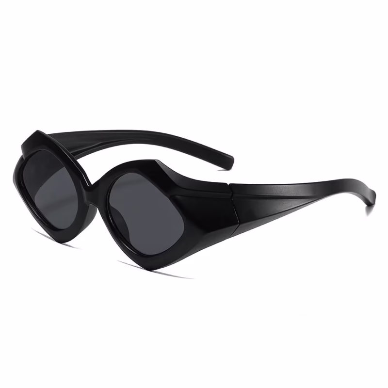 2024 New Cross-border Personalized Geometric Sunglasses European and American Trendy Internet Celebrity Triangle INS Hip Hop Color-Blocked Sunglasses - Image 3