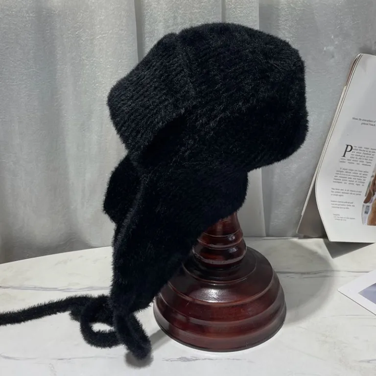 Japanese mink velvet solid color lace-up Leifeng hat women's autumn and winter ski ear protection warm versatile knitted woolen hat fashion - Image 7
