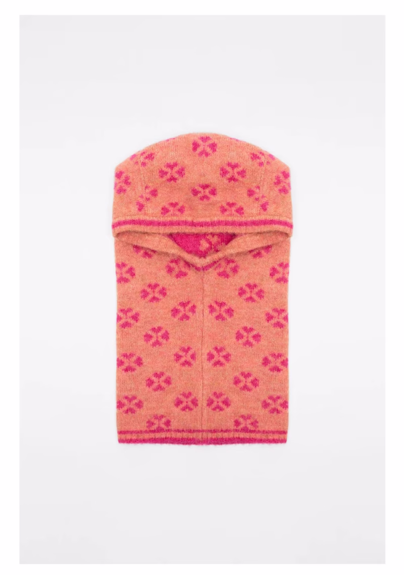 European designer dopamine clover jacquard knitted balacrafa hat cute personality woolen hat - Image 2