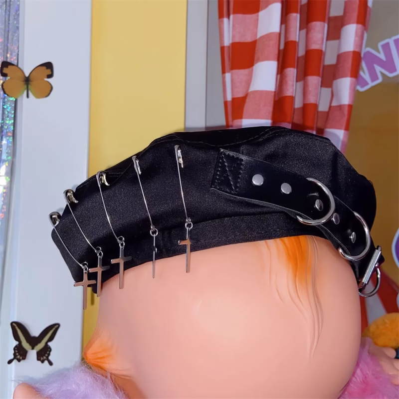 Subculture handmade girl cross street punk dark Y2K millennium hot girl cool winter painter hat beret - Image 6