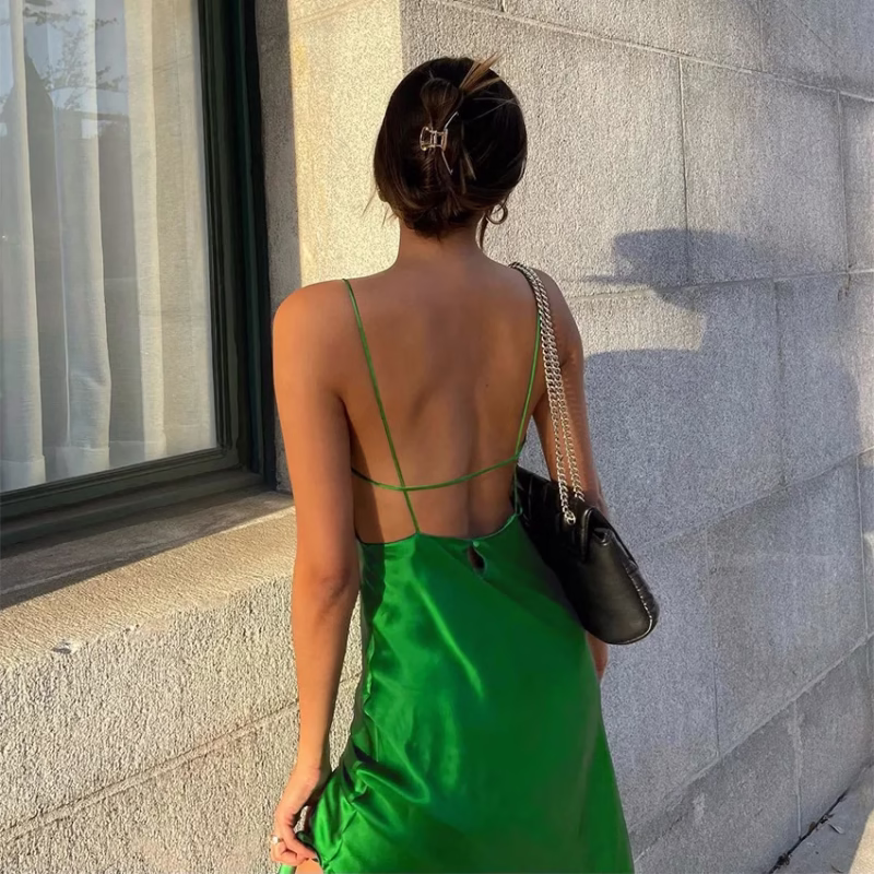2022 summer new suspender ice silk imitation silk design sense niche dress slit long skirt European and American sexy women - Image 2