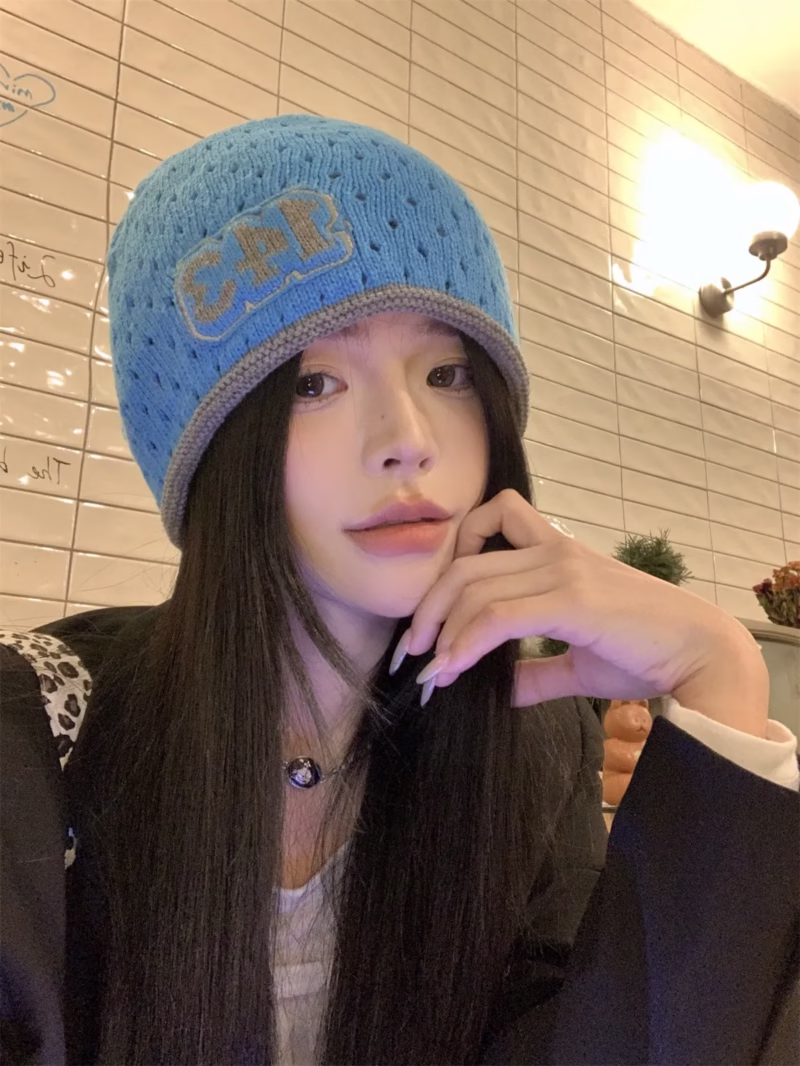 Korean version of street feeling lazy color block knitted pile hat show face small versatile wrap head cold hat warm earmuff head cap - Image 4