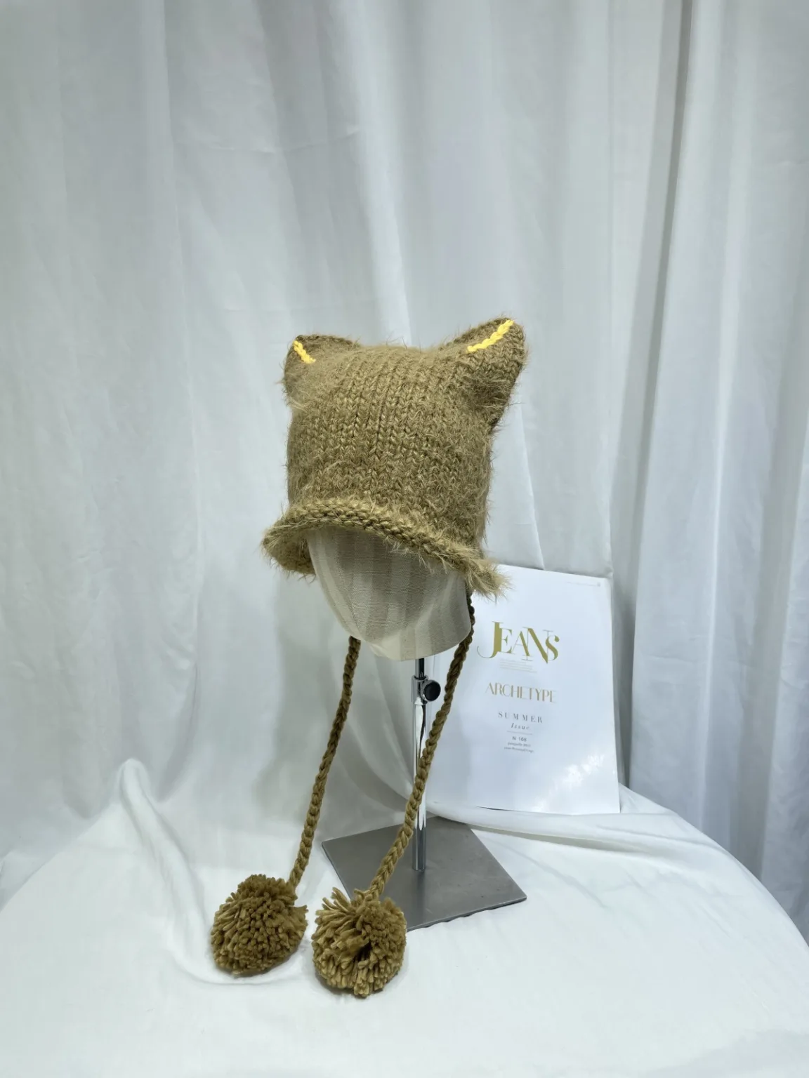 Japanese cute cat ears plush knitted sweater hat women's autumn and winter warm ear protection versatile wool ball woolen hat trend - Image 2