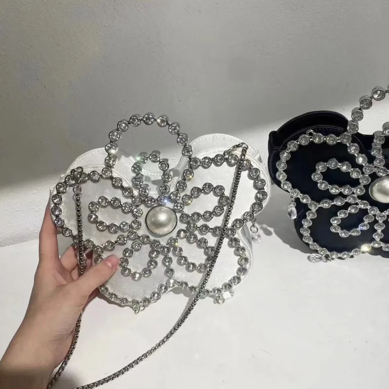 Niche design gorgeous diamond blingbling butterfly flower handbag 2024 new banquet fashion small bag - Image 4