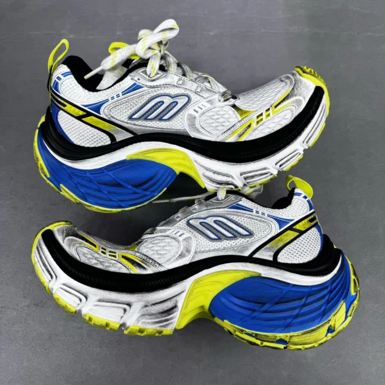 Paris's new catwalk, old, height-enhancing, vintage, dirty, 10xl dad shoes, couple shoes - Image 12