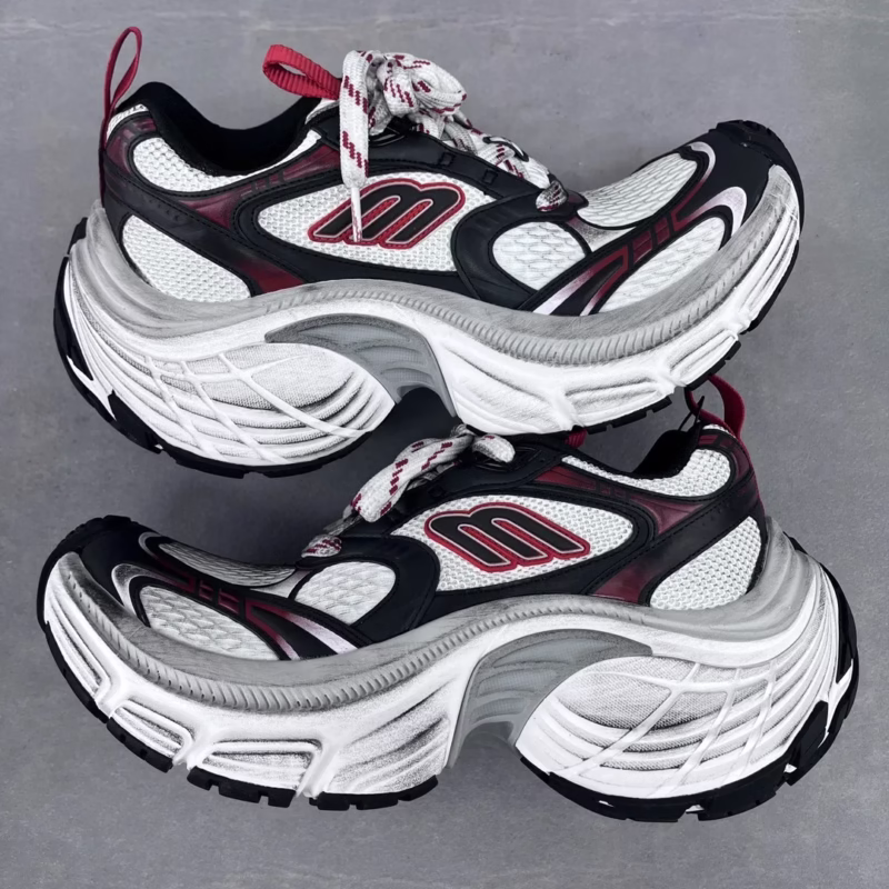Paris's new catwalk, old, height-enhancing, vintage, dirty, 10xl dad shoes, couple shoes - Image 13
