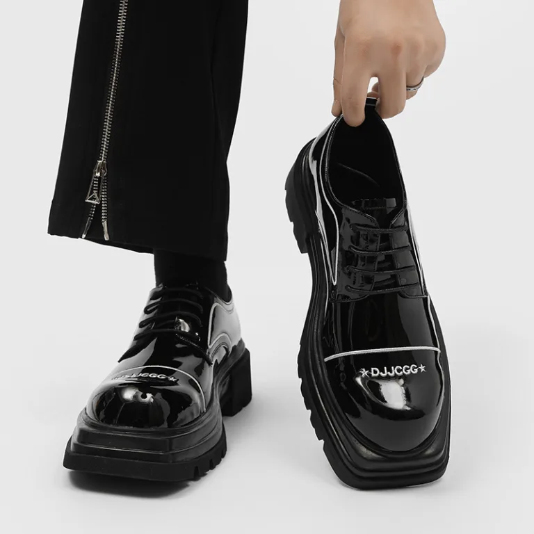 2024 new British Korean version mirror small leather shoes men's business casual square thick-soled low-top Martin boots men's fashion