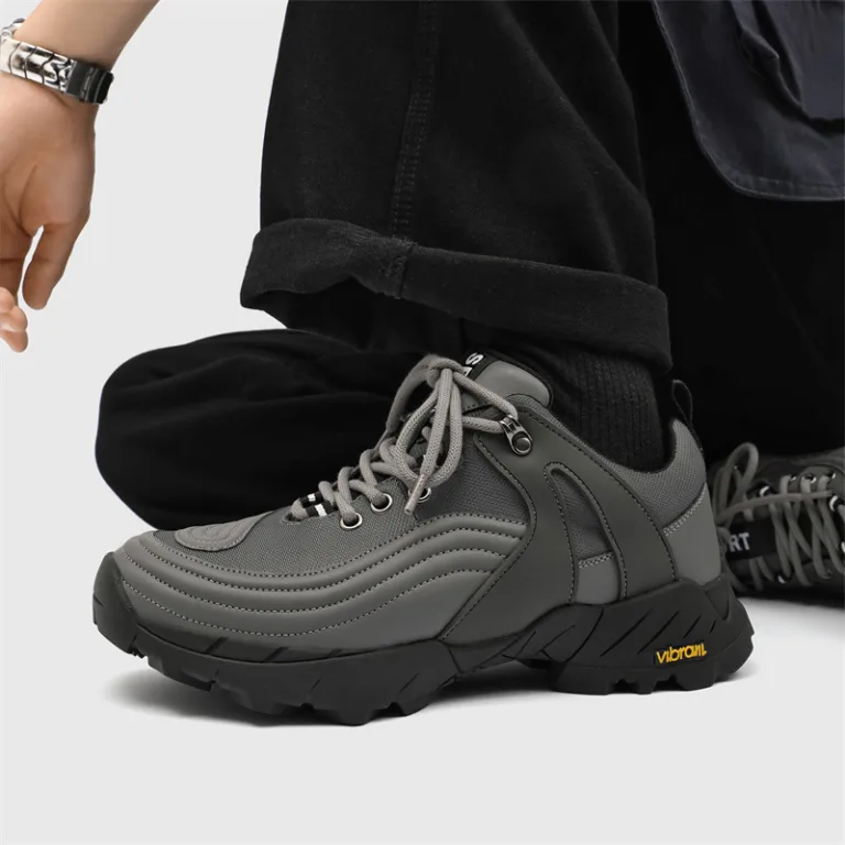 2024 Autumn Thick-soled Climbing Shoes Breathable Workwear Shoes Vintage Dad Shoes Trendy High-end Fashion Shoes Men