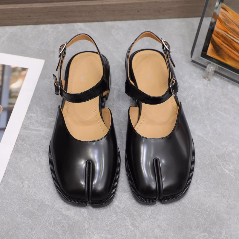 M6 Mary Jane tabi split-toe sandals women's high version hollow leather cross with thick heel buckle with flat sandals slippers - Image 7