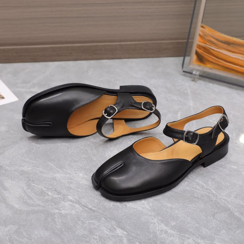 M6 Mary Jane tabi split-toe sandals women's high version hollow leather cross with thick heel buckle with flat sandals slippers - Image 3