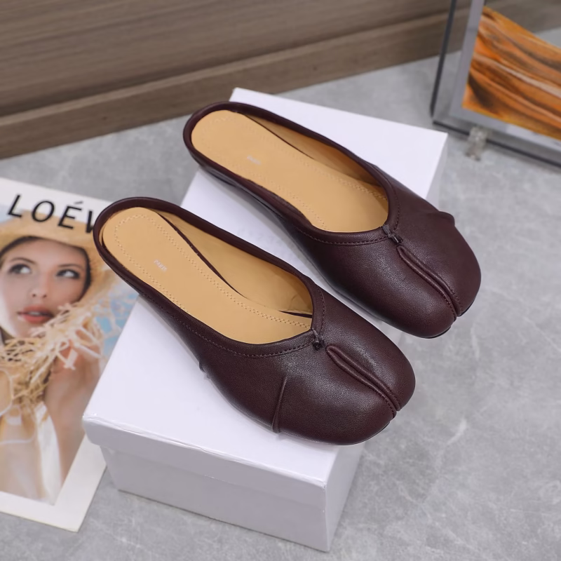 M6 pleated 2024 summer new product split-toe female tabi ultra-soft sheepskin ballet lazy trend fashion half slippers - Image 3