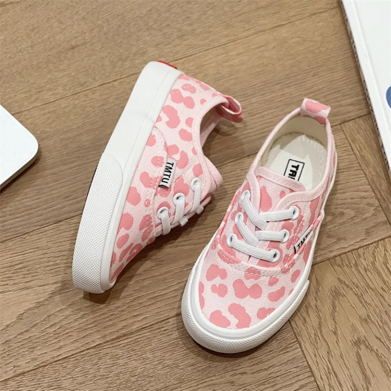 Children's canvas shoes 2025 spring new small, medium and large men's and women's board shoes for students with slips of the feet running soft soled casual shoes - Image 4