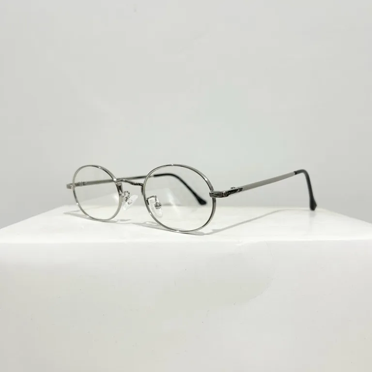 Korean oval small frame gold wire glasses, women's high-end myopia, can be matched with degrees, nerds, retro no-makeup eye frames - Image 3