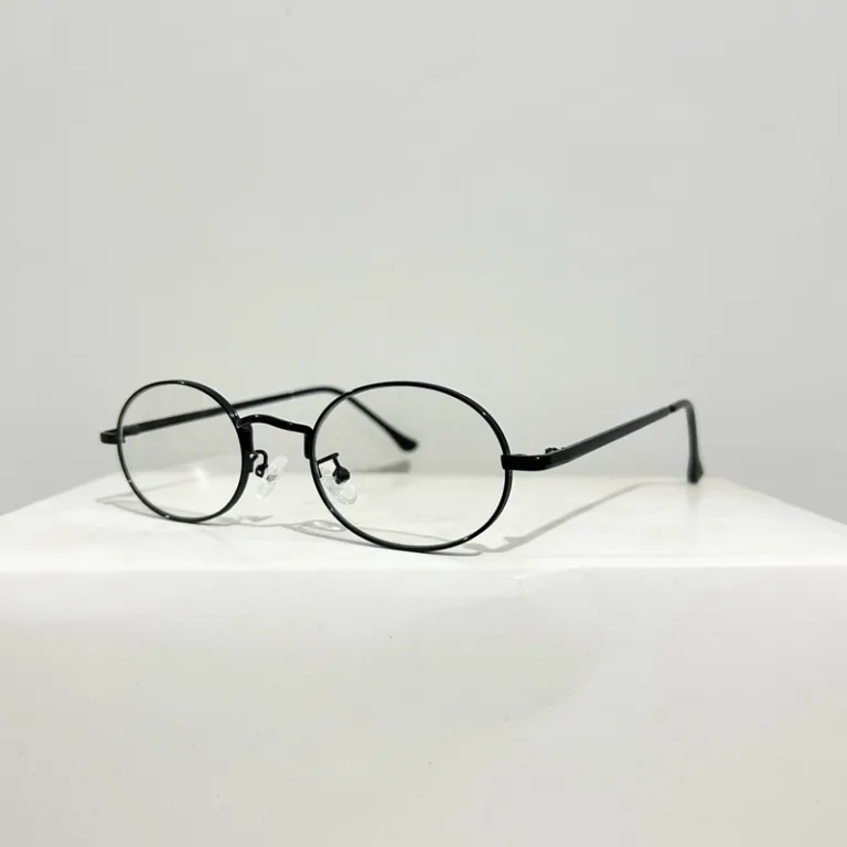 Korean oval small frame gold wire glasses, women's high-end myopia, can be matched with degrees, nerds, retro no-makeup eye frames - Image 2