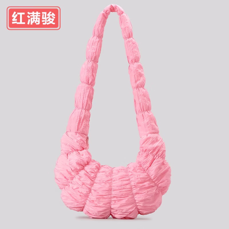 Women's pleated texture crescent cross-body bag black 2024 new bubble one-shoulder cross-body bag winter bag - Image 3