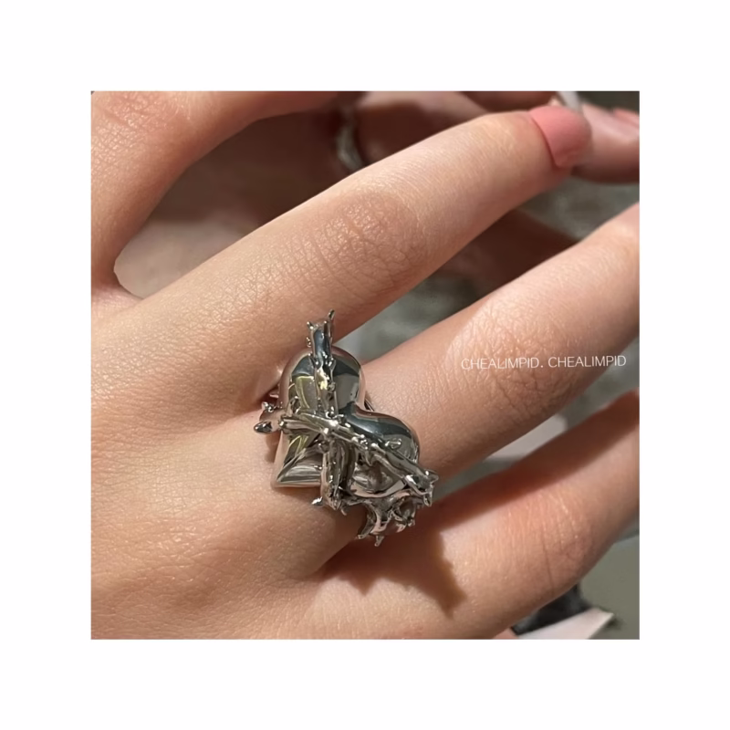 65. Concapted Heart Metal Thorn Love Ring Irregular Niche Design Opening Ring - Image 3