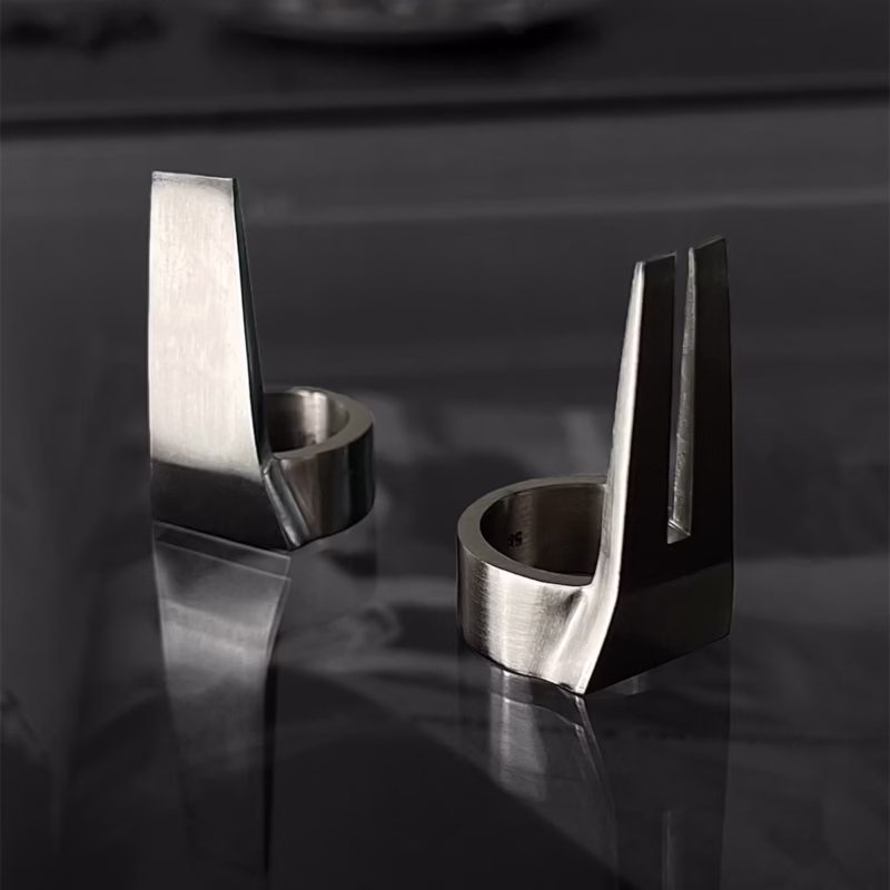 Dark RO style OPEN TRUNK ring for men and women, high quality silver closed brushed punk ring - Image 3