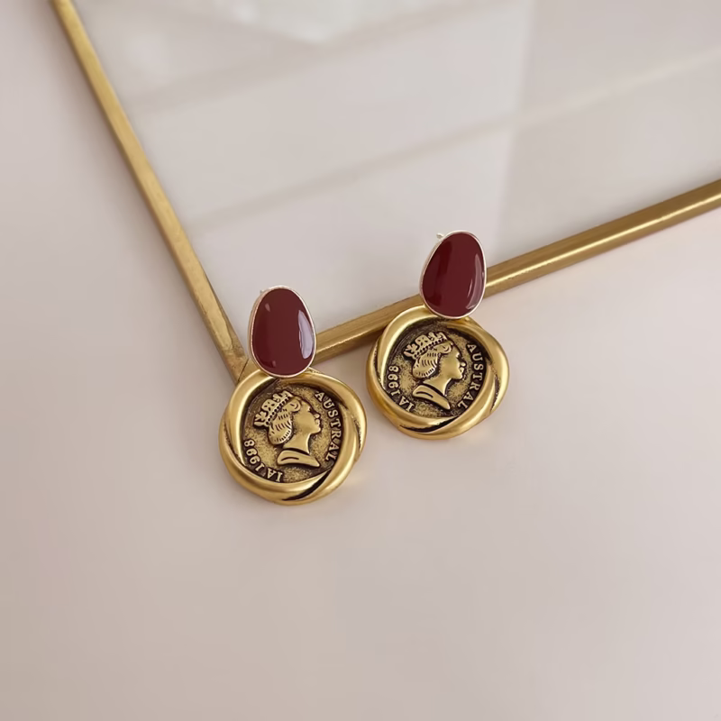 Retro vintage fashion oil drop earrings niche temperament mid-century style earrings personalized high-end Pearl earrings - Image 15