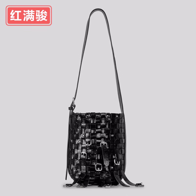 Cross-border hand-woven bag women's high-end commuting bucket bag casual hot girl locomotive one-shoulder cross-body bag wholesale - Image 6
