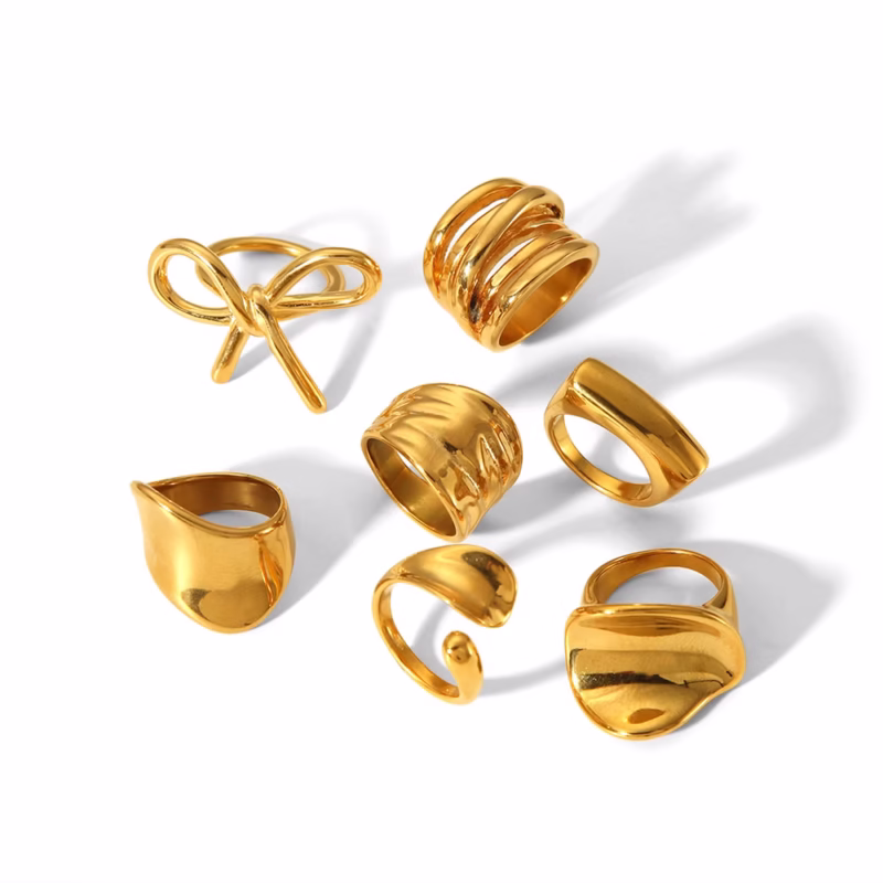 Amazon hot 18k gold stainless steel ring women's ins design sense European and American style titanium steel ring wholesale - Image 4