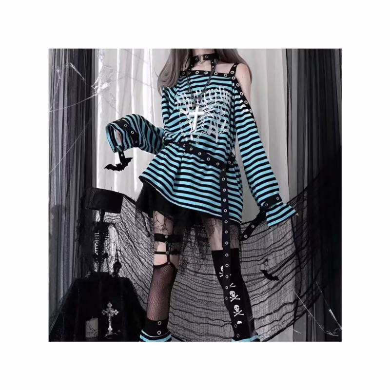 Rabbit Assassin Virtual Butterfly Asian Culture Hot Girl Punk Loose Of-the-shoulder Embroidery Black and Red Striped Early Autumn Long-sleeved Top - Image 4