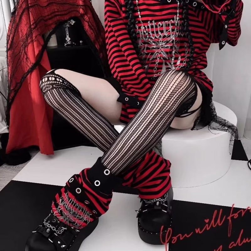 Rabbit Assassin Virtual Butterfly Asian Culture Hot Girl Punk Loose Of-the-shoulder Embroidery Black and Red Striped Early Autumn Long-sleeved Top - Image 5