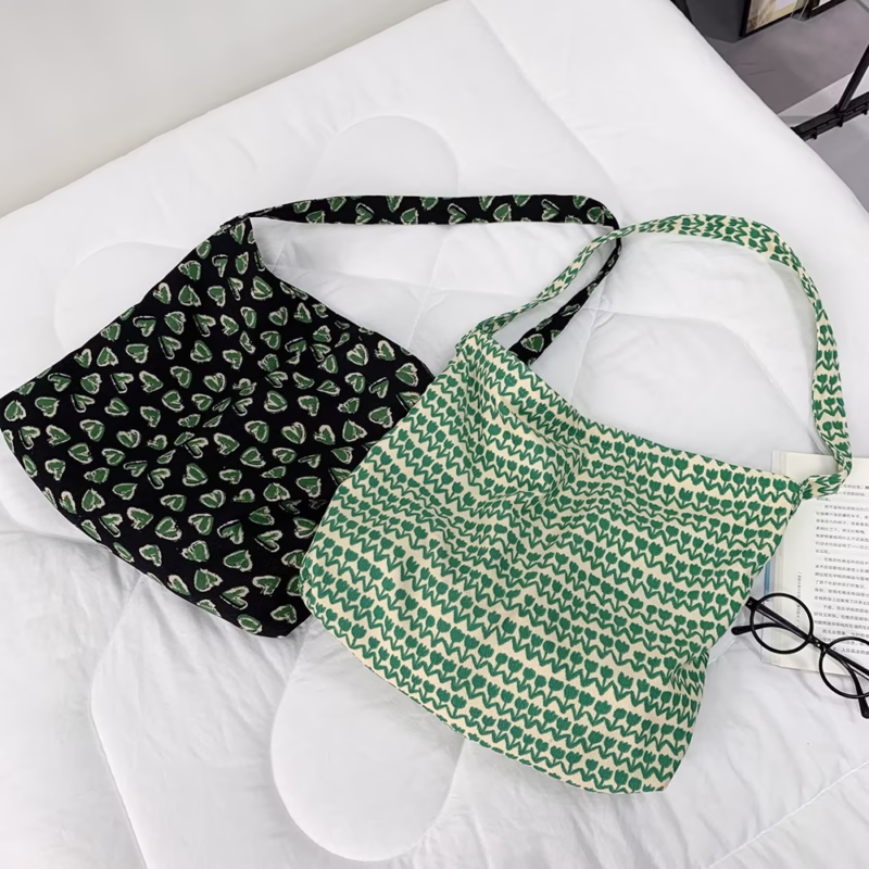 Fashionable small leopard slanted bag with zipper, large-capacity one-shoulder shopping bag, fashionable canvas bag for women - Image 2